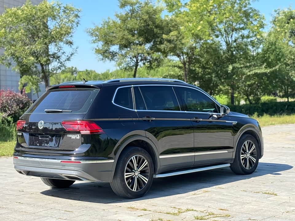 Volkswagen Tiguan L