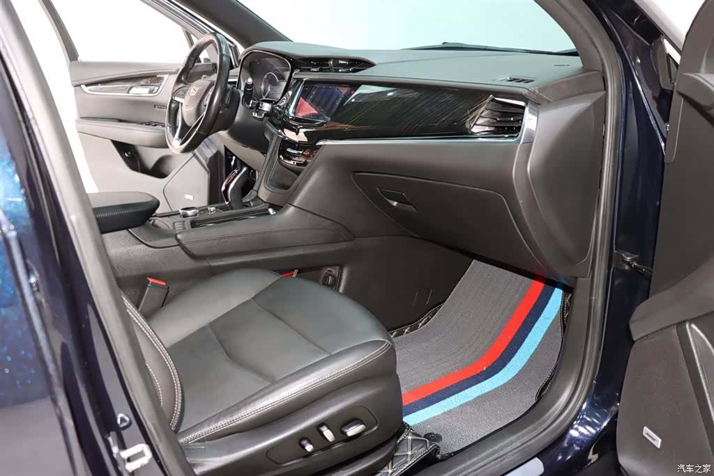 Cadillac XT6, 2021 8