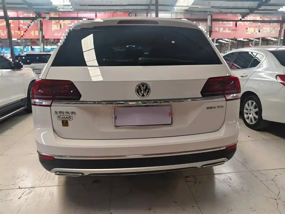 Volkswagen Tourang