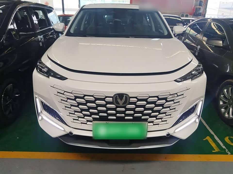 Changan UNI-K Smart iDD