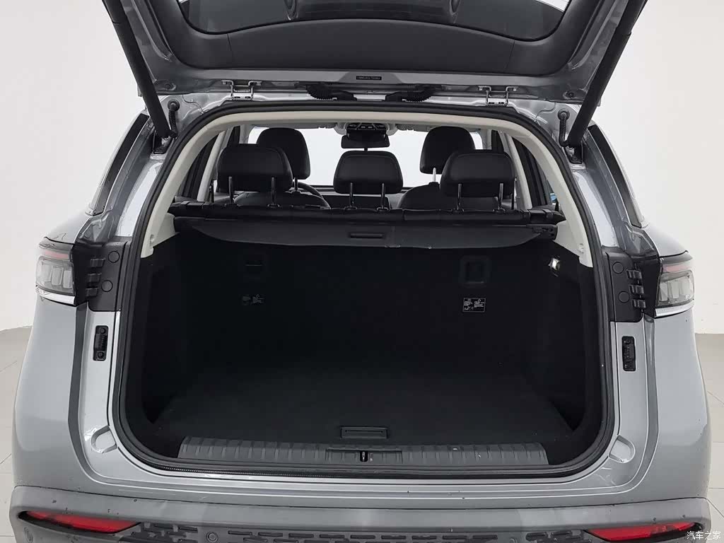BAIC X7, 2021 16