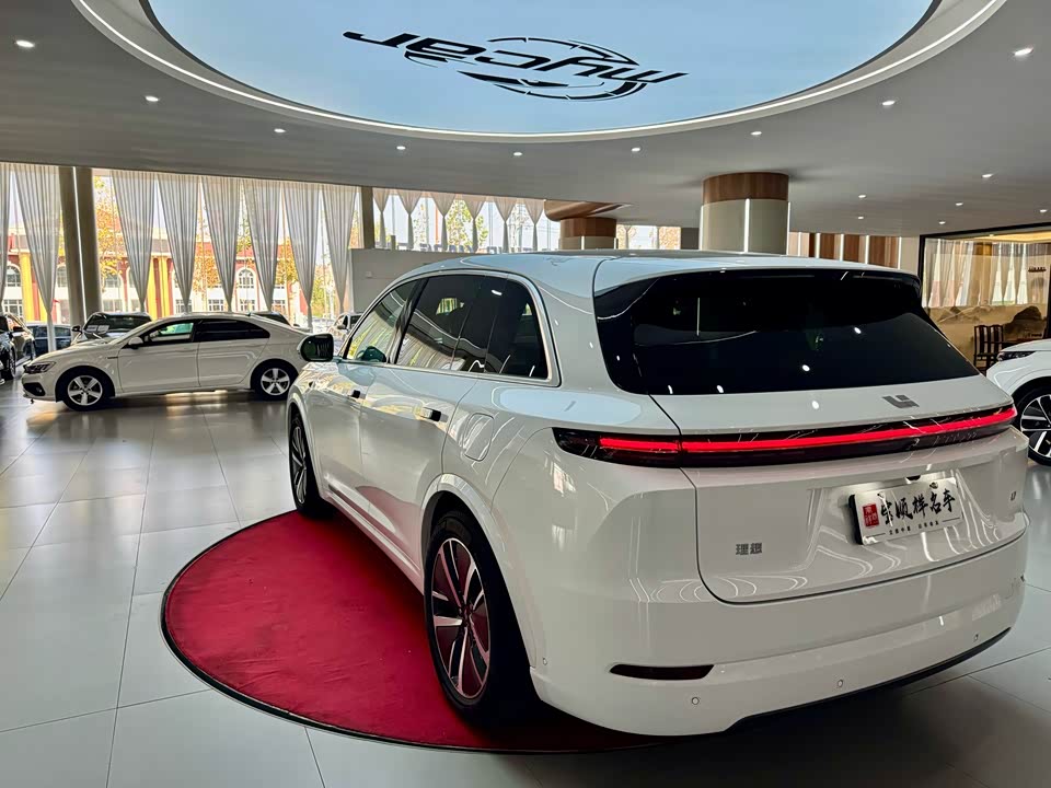 Li Auto Ideal L7