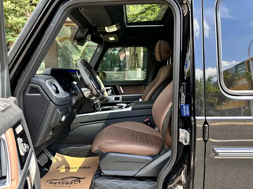 Mercedes-Benz G-class