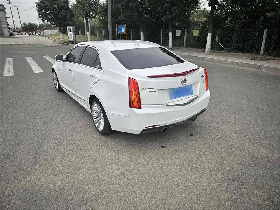 Cadillac ATS-L
