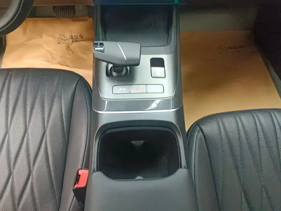 Changan A05