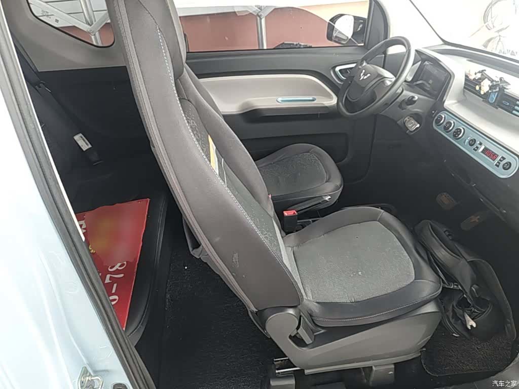 Wuling MINIEV, 2021 25