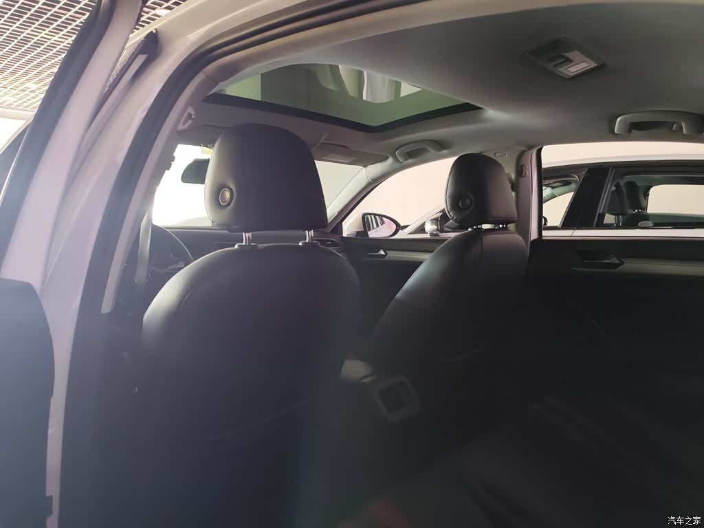 Volkswagen Lamando, 2018 15