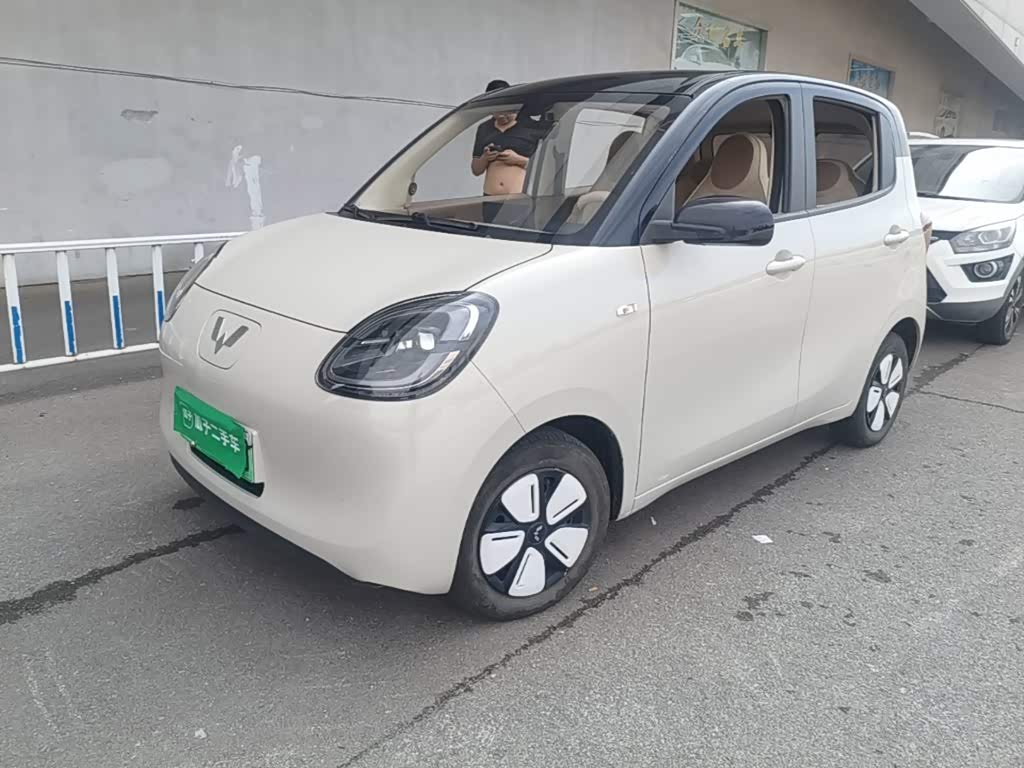 Wuling Mini EV MINIEV 2025 Premium +