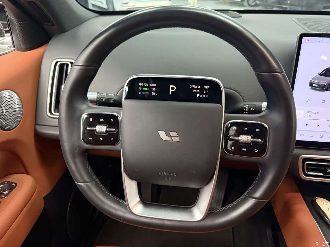 Li Auto L6, 2024 13