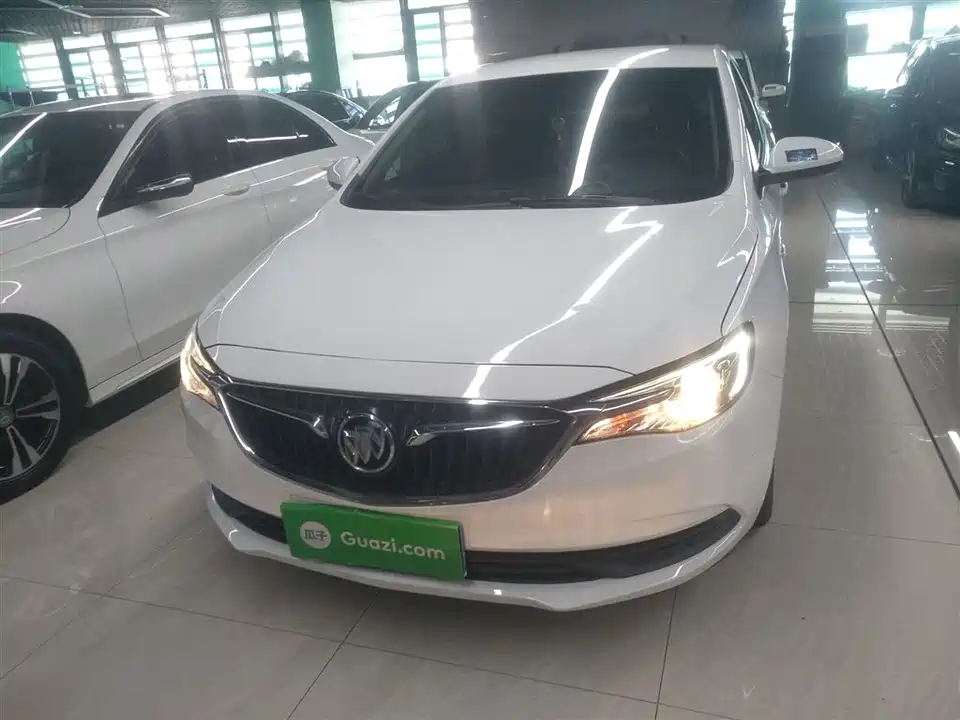 Buick Yinglang