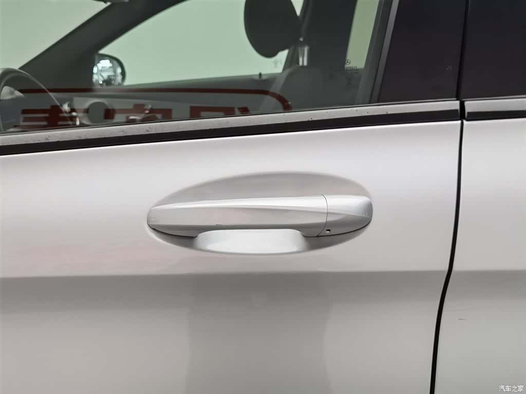Mercedes-Benz C-Class, 2018 18