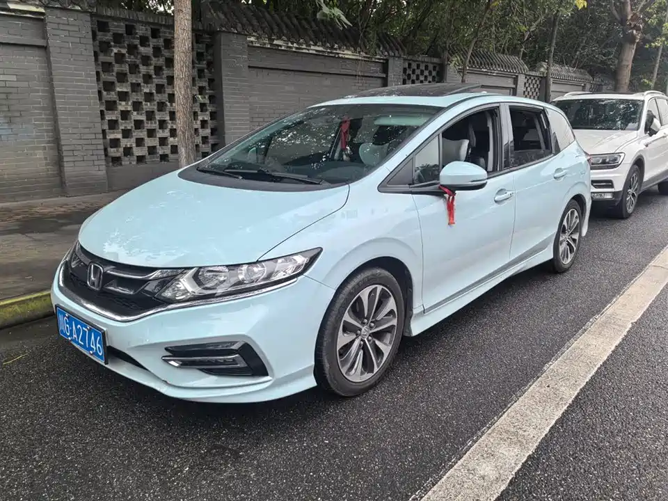 Honda Jade