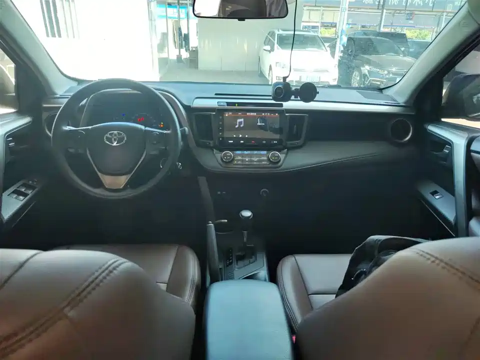 Toyota RAV4 Rongfang