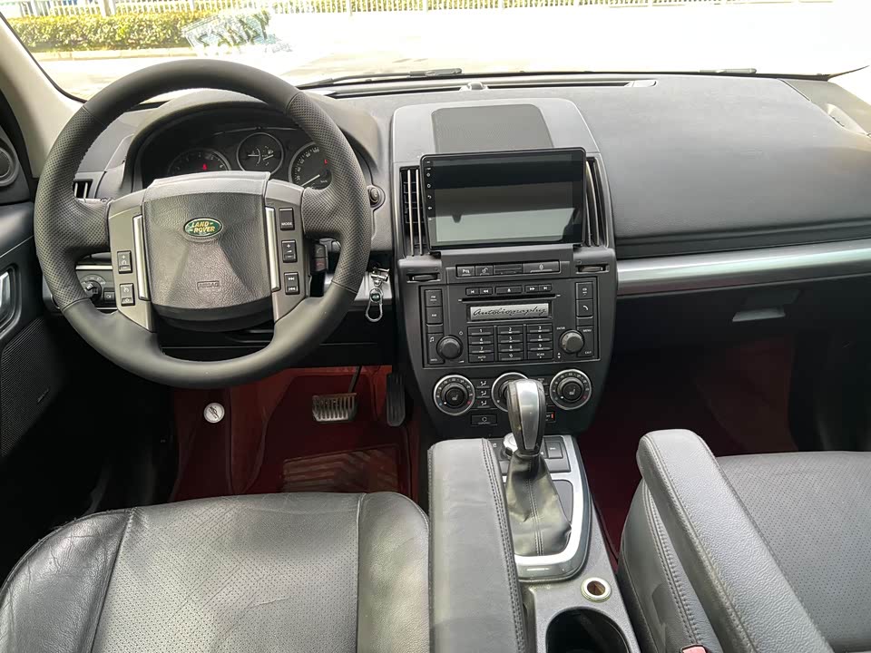 Land Rover Freelander 2