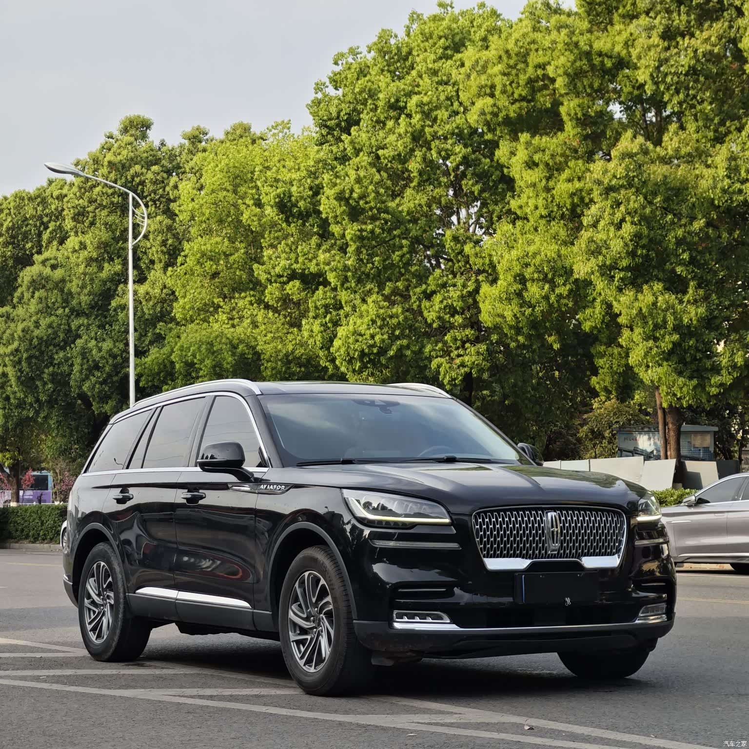 Lincoln Aviator, 2020 3