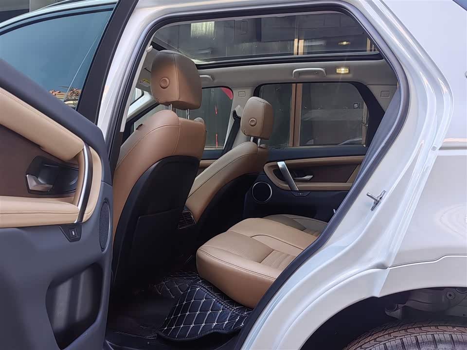 Land Rover Discover sports