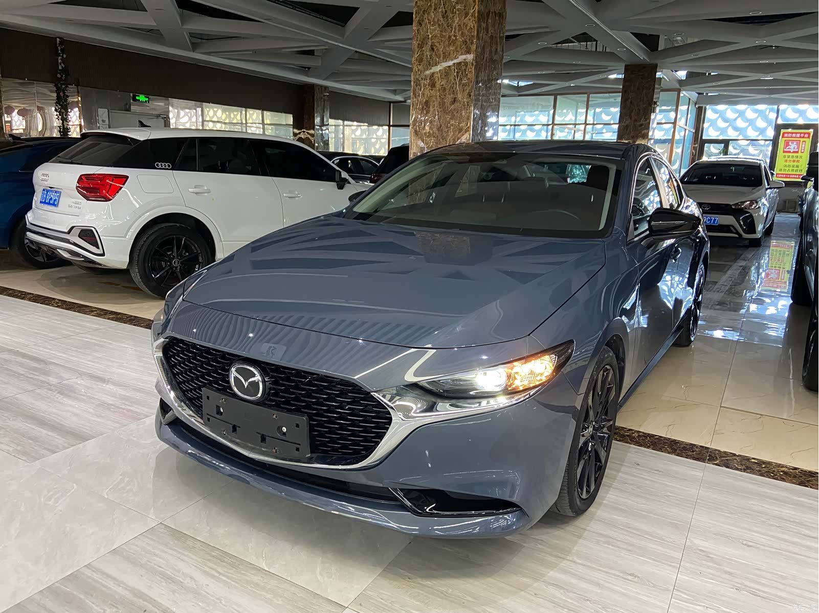 Mazda Mazda3, 2023 1