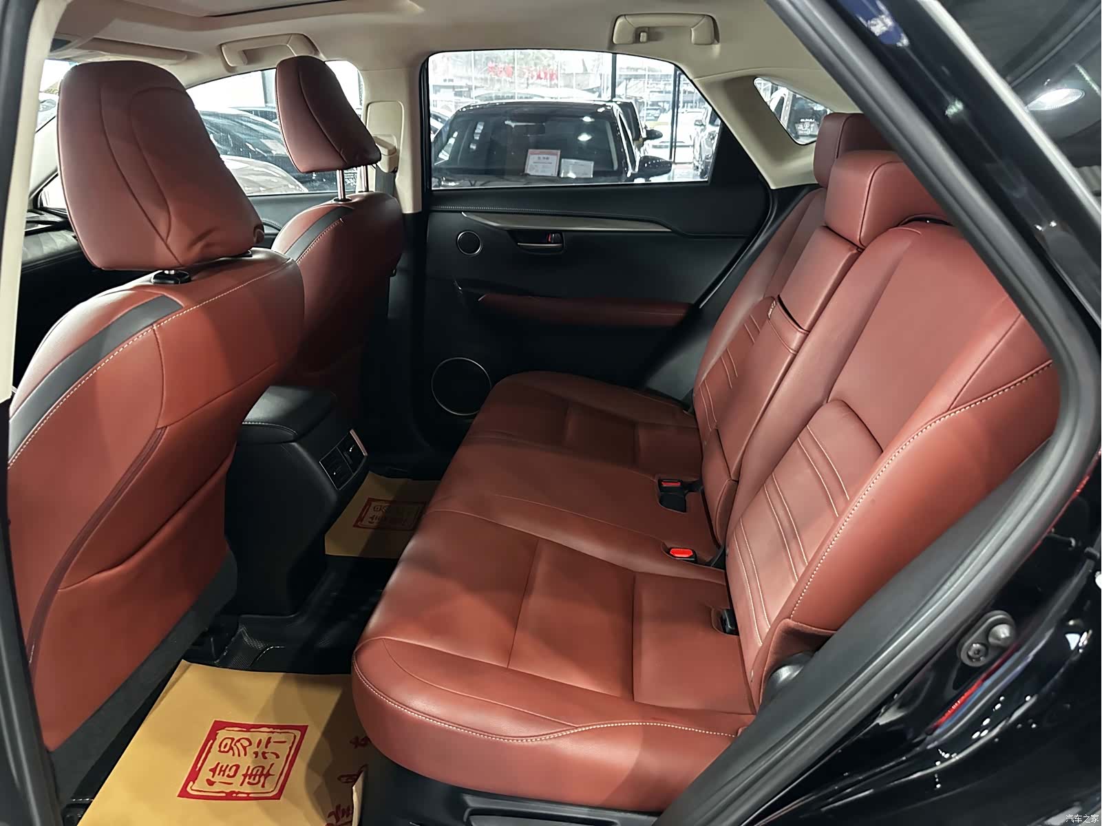 Lexus NX, 2016 8