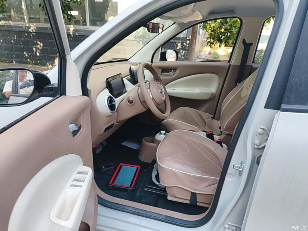Wuling MINIEV, 2024 16