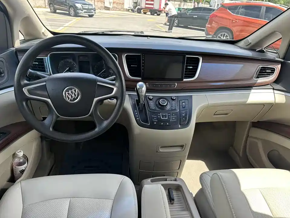 Buick GL8 Buick GL8