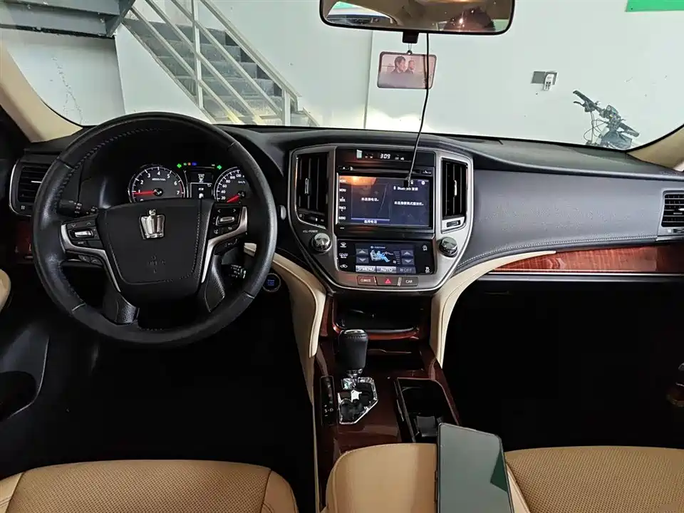 Toyota crown Toyota crown