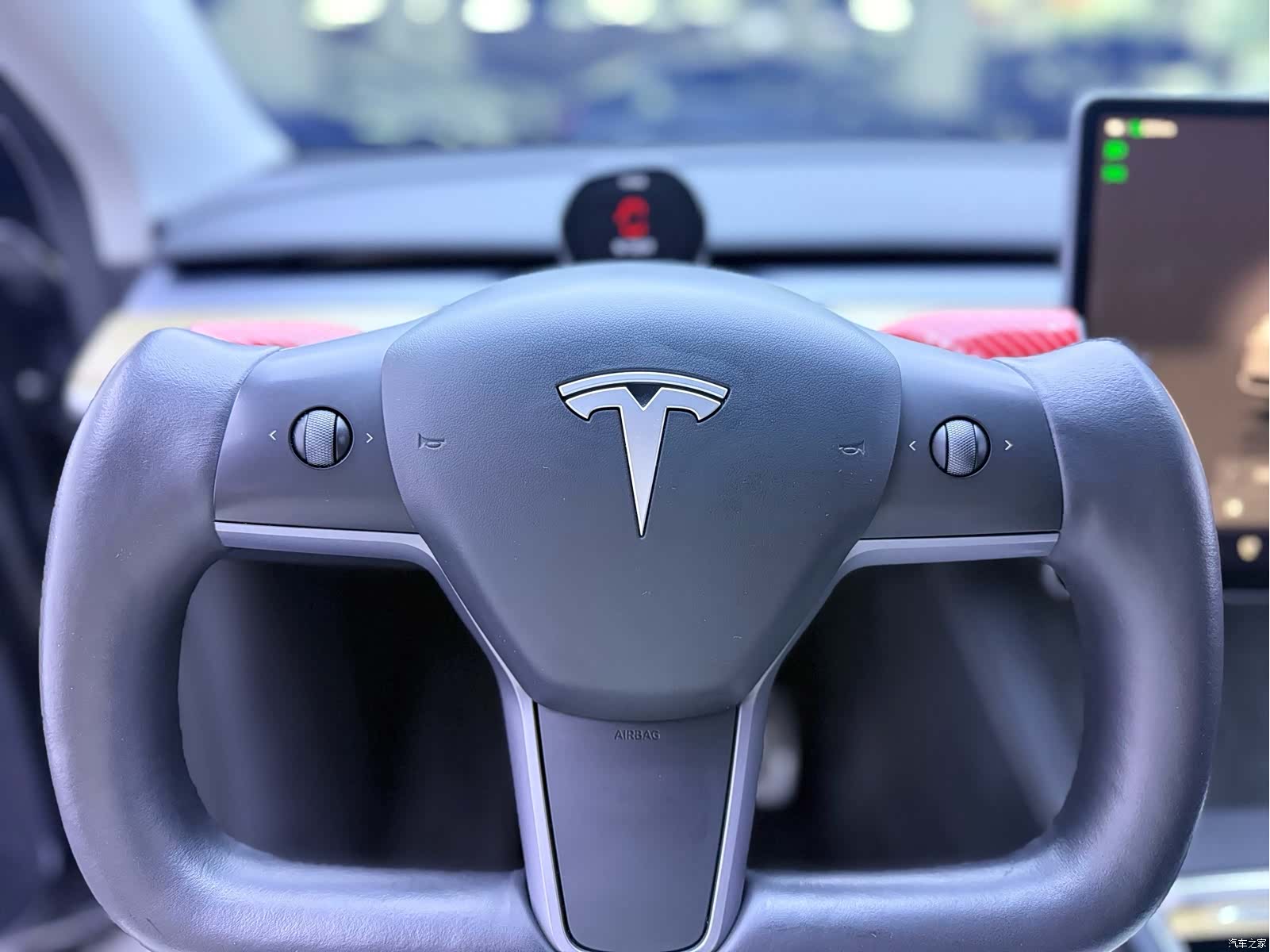 Tesla Model Y, 2022 9