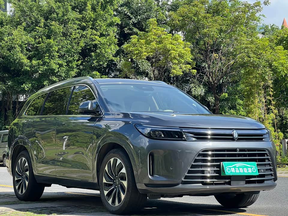 AITO Ask the world M7