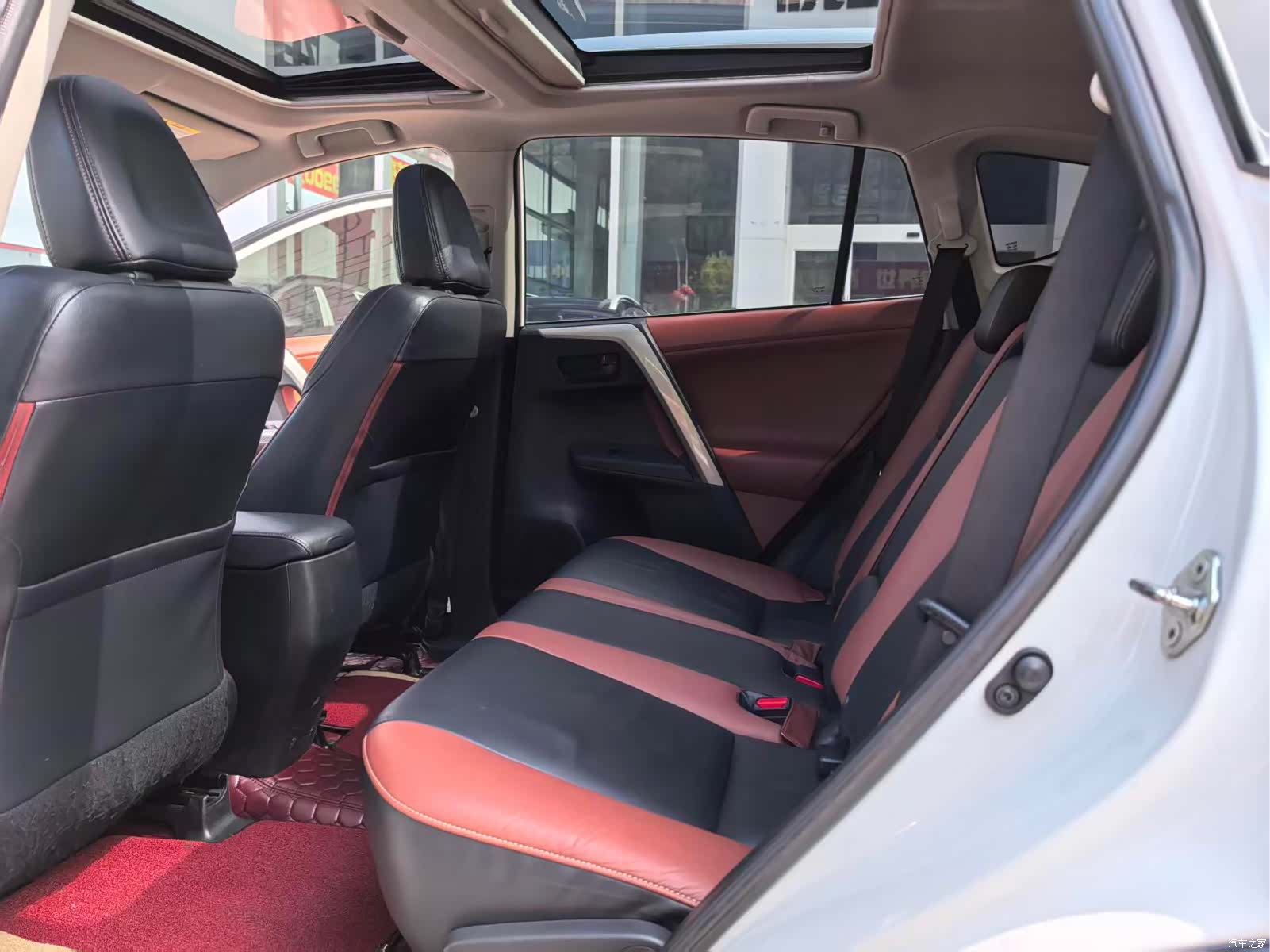Toyota RAV4, 2014 8