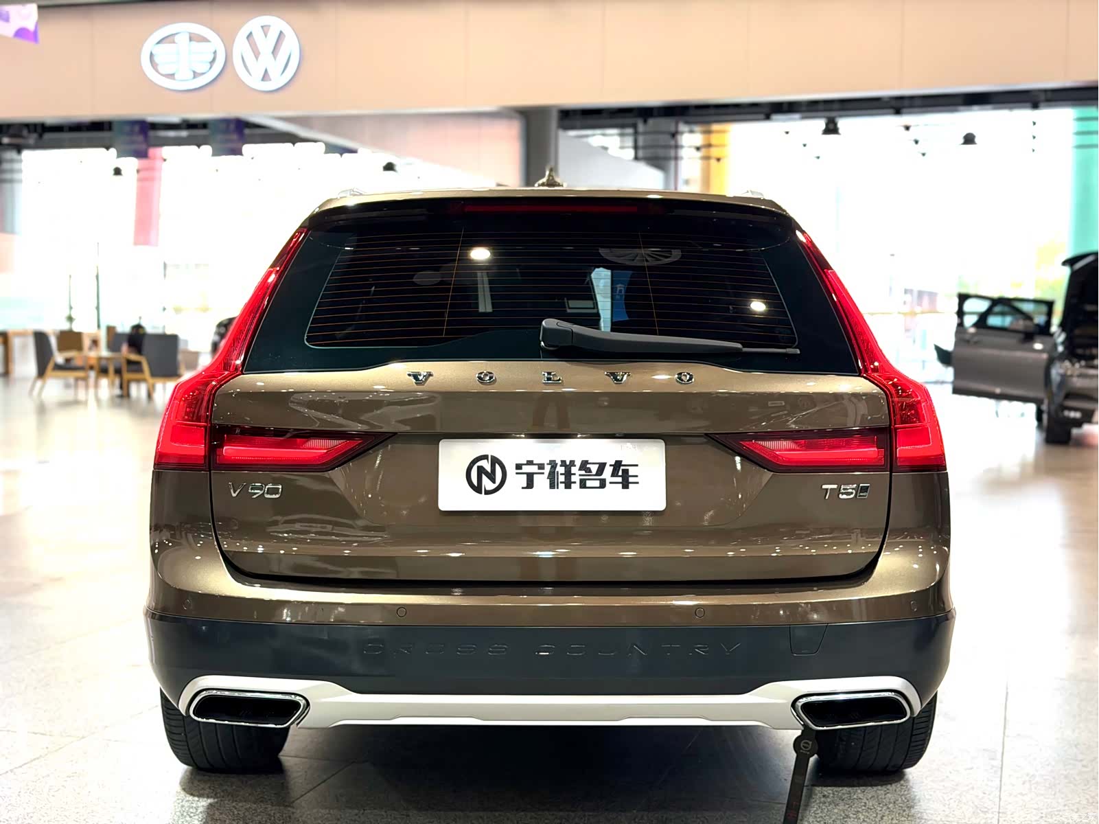 Volvo V90, 2018 6
