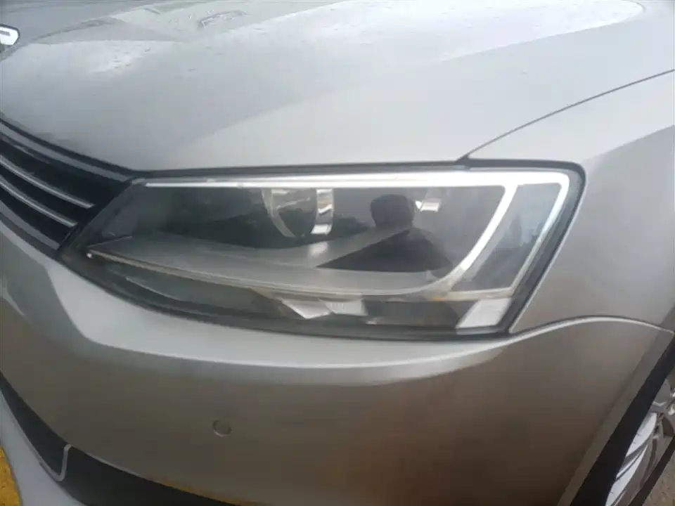 Volkswagen Sagitar Volkswagen Sagitar