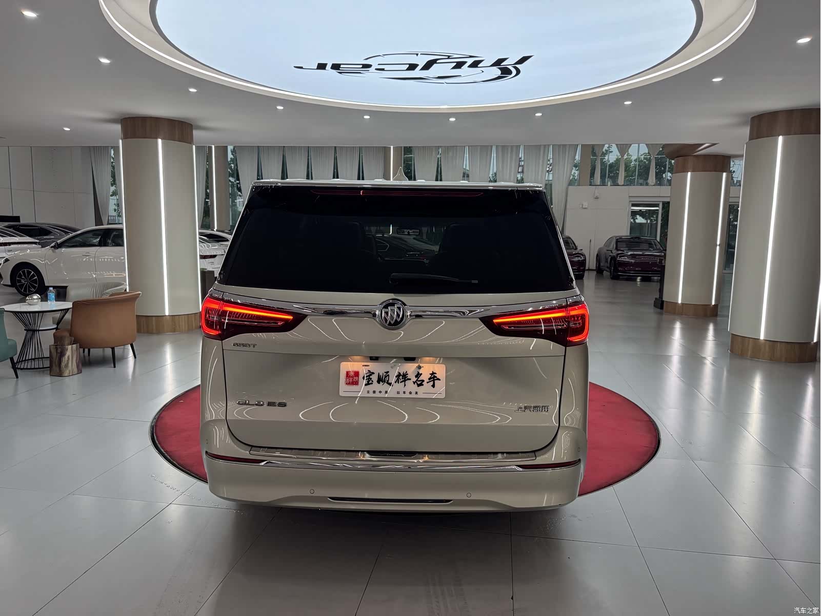 Buick GL8, 2020 6