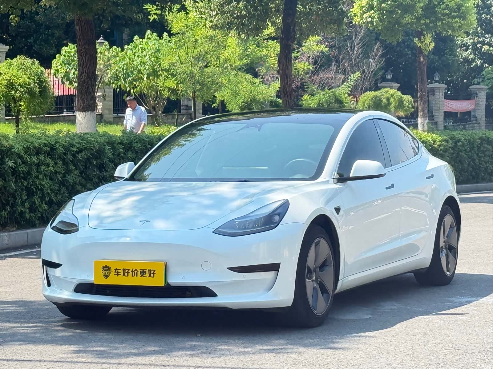 Tesla Model 3, 2023 1