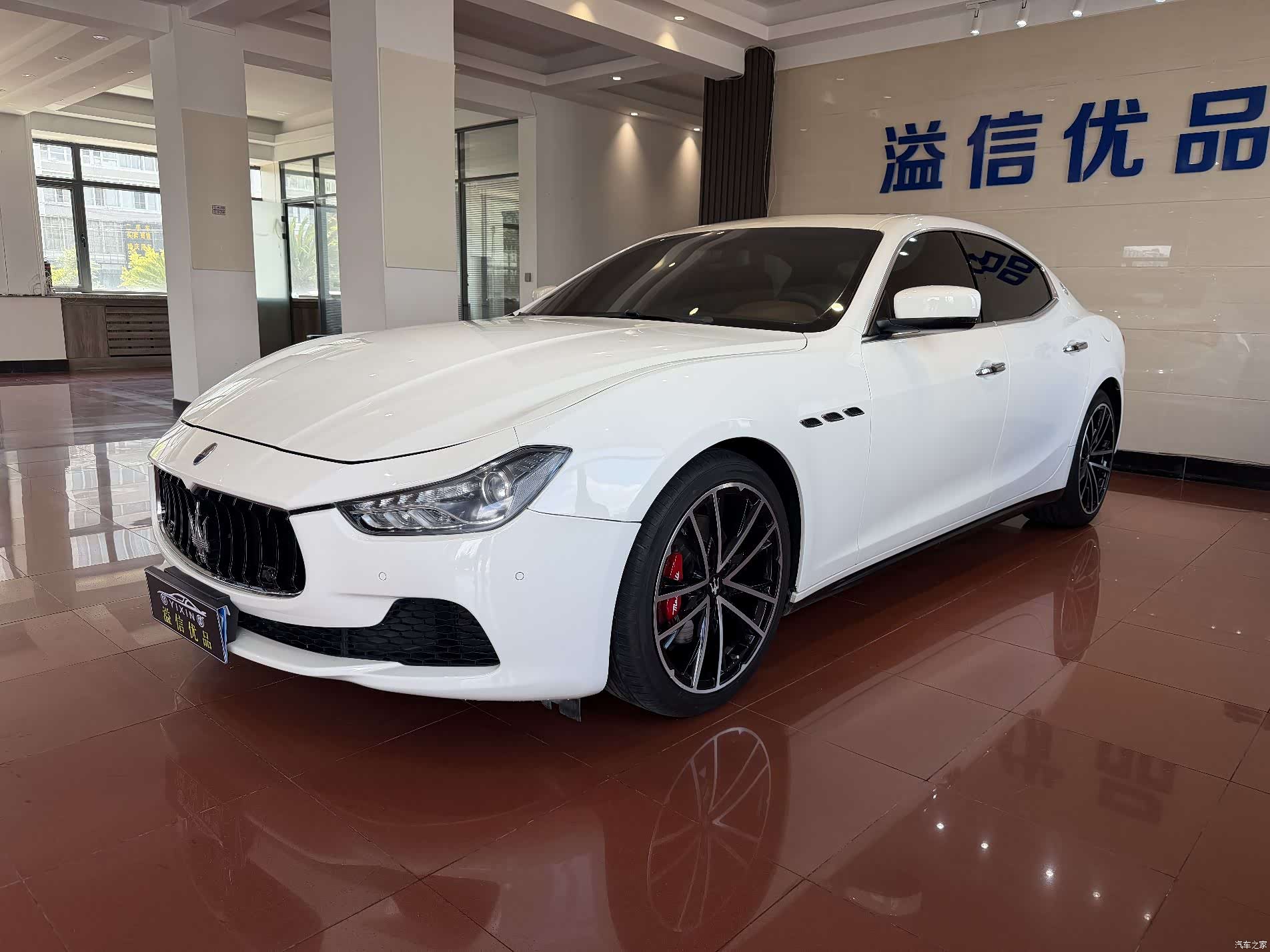 Maserati Ghibli, 2014 1