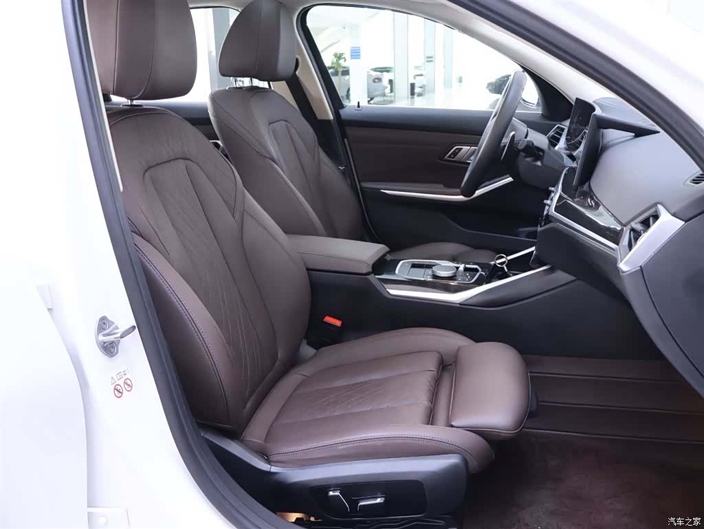 BMW 3 Series, 2023 20