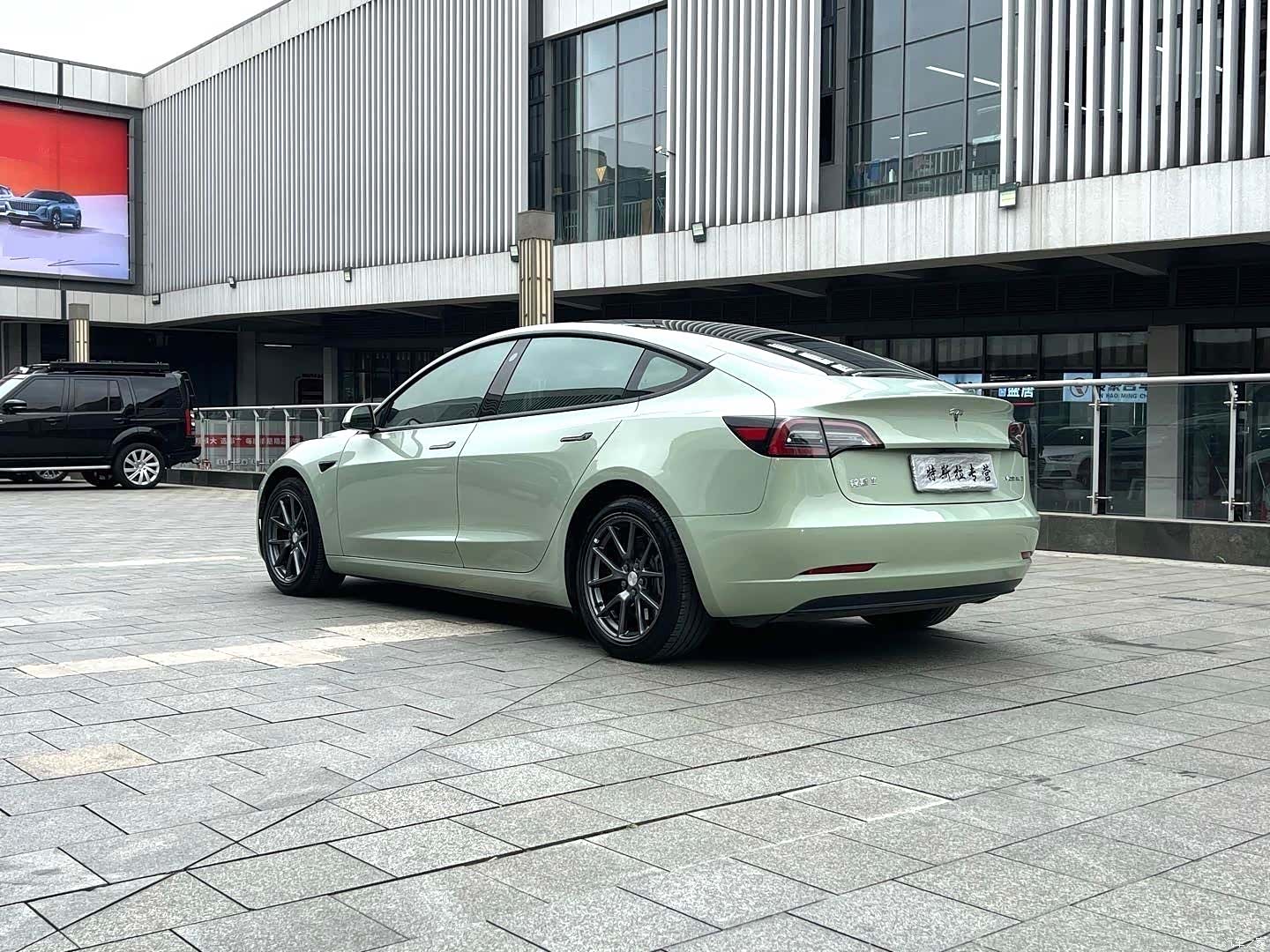 Tesla Model 3, 2021 12