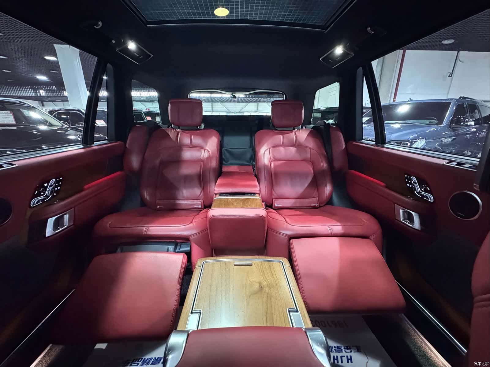 Land Rover Range Rover, 2019 16