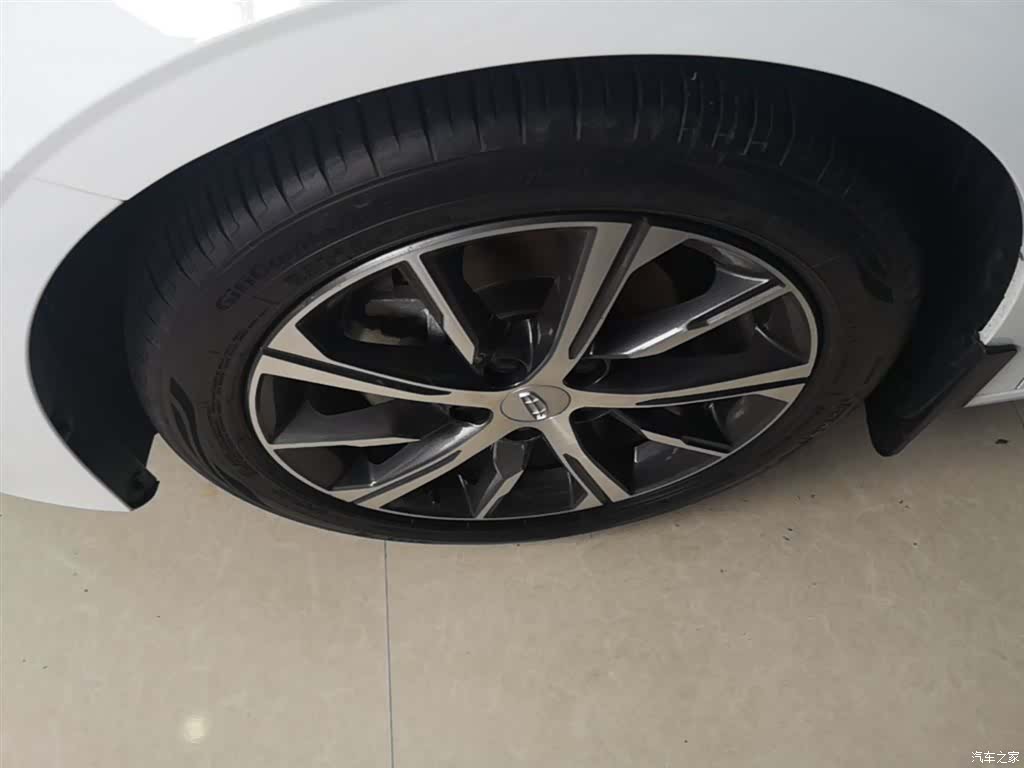 Geely Emgrand, 2022 23