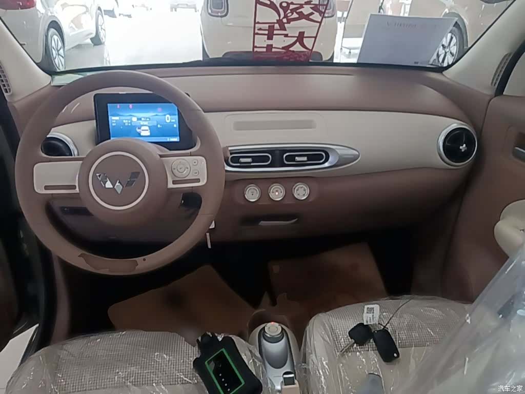 Wuling MINIEV, 2026 10