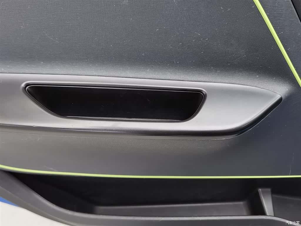 Wuling E100, 2019 9