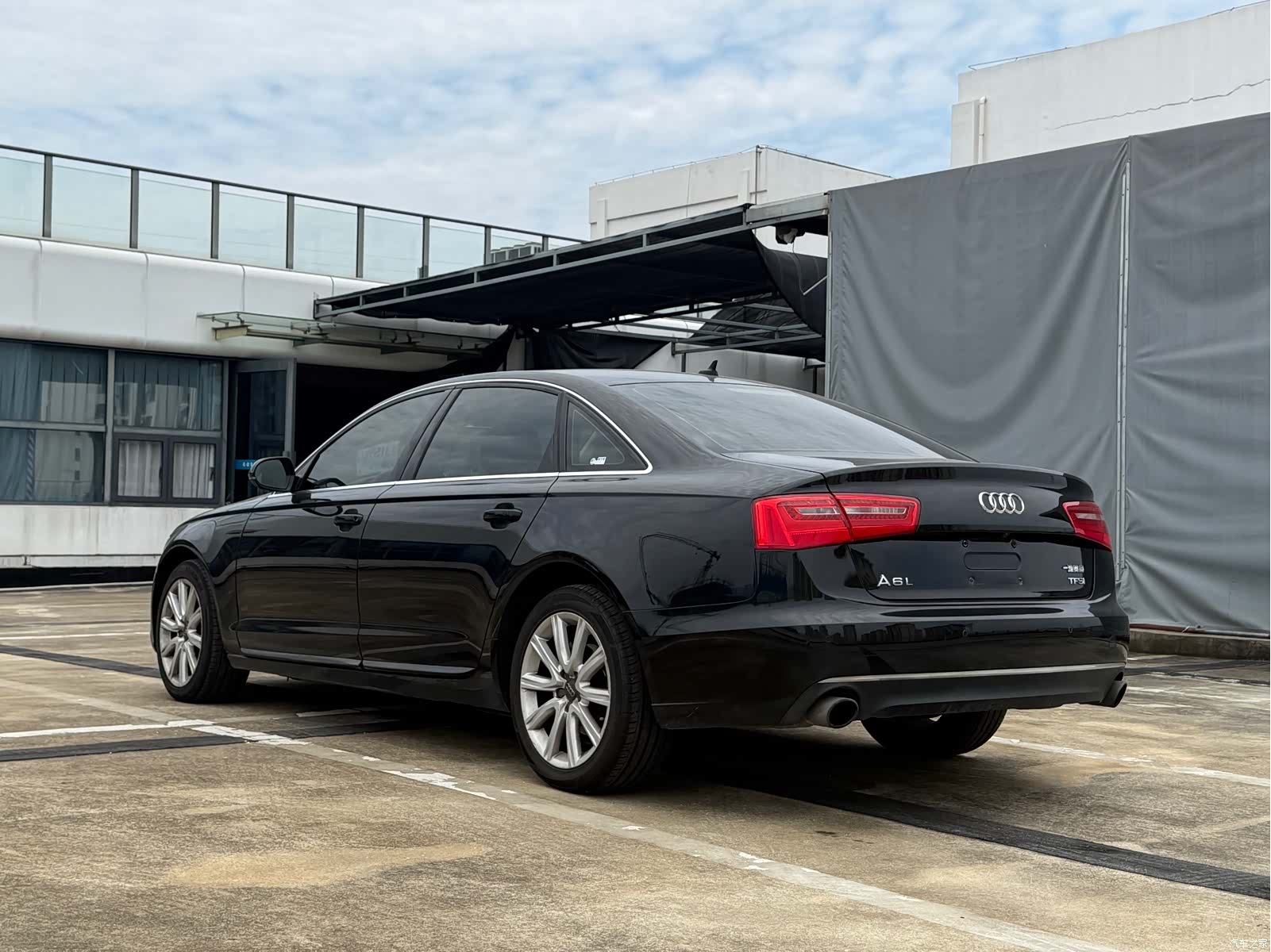 Audi A6L, 2016 14