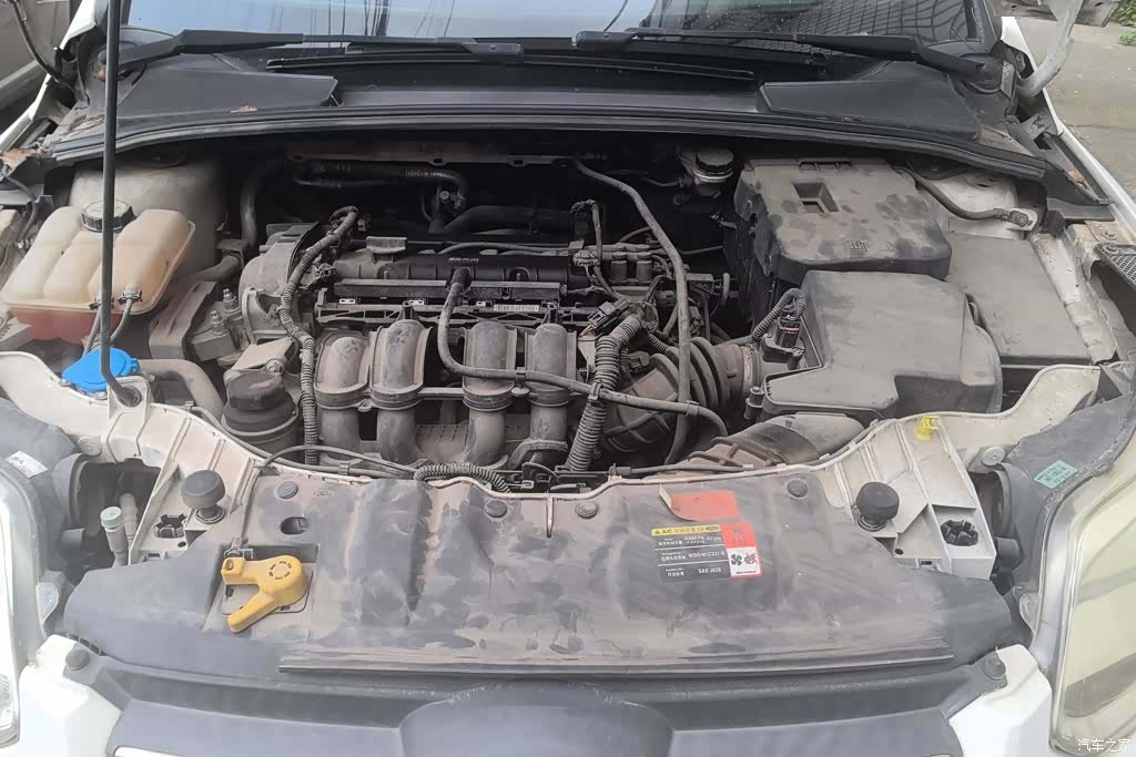 Ford Focus, 2014 10