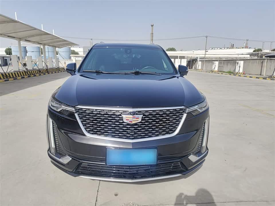 Cadillac XT6