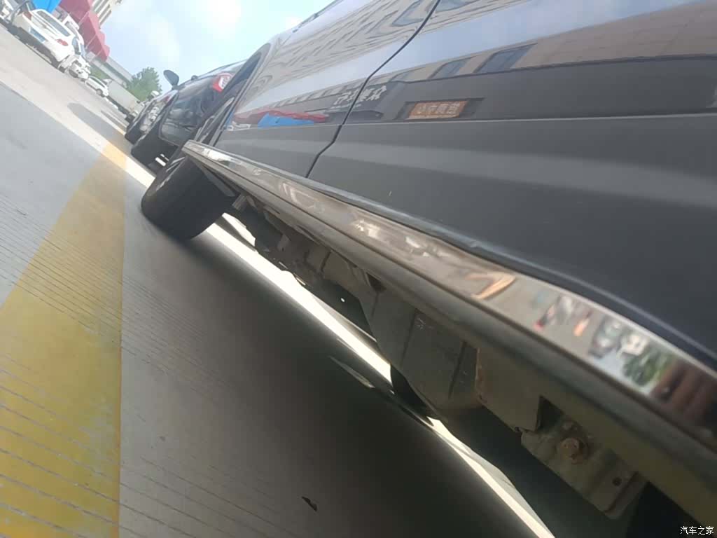 DongFeng AX7, 2016 22