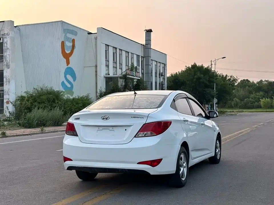 Hyundai Rena Hyundai Rena