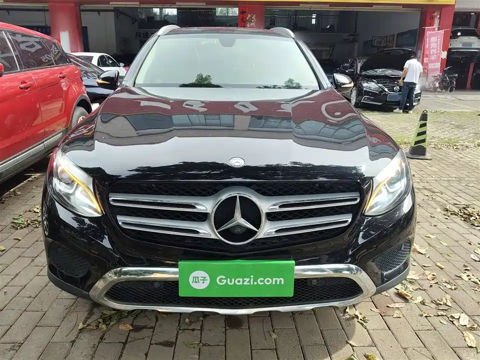 Mercedes-Benz GLC Mercedes-Benz GLC