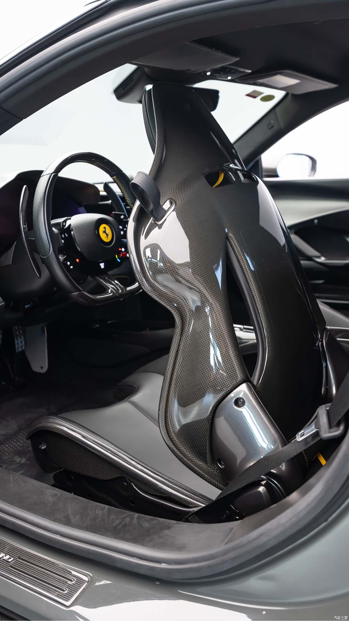 Ferrari 296, 2023 12