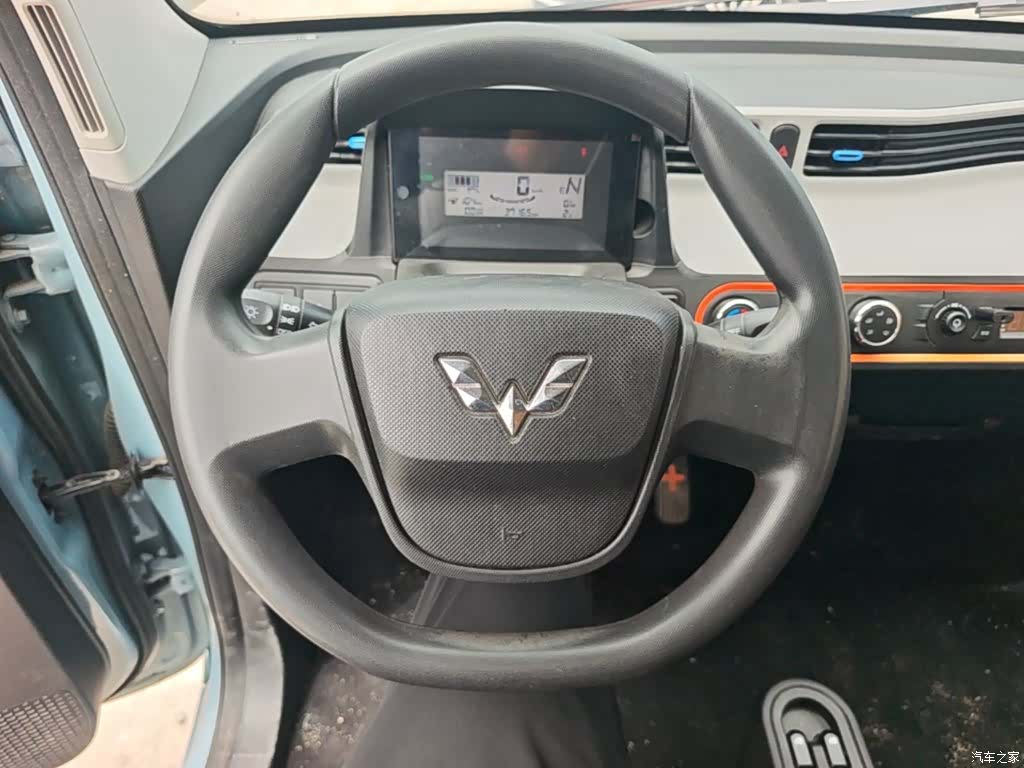 Wuling MINIEV, 2023 11