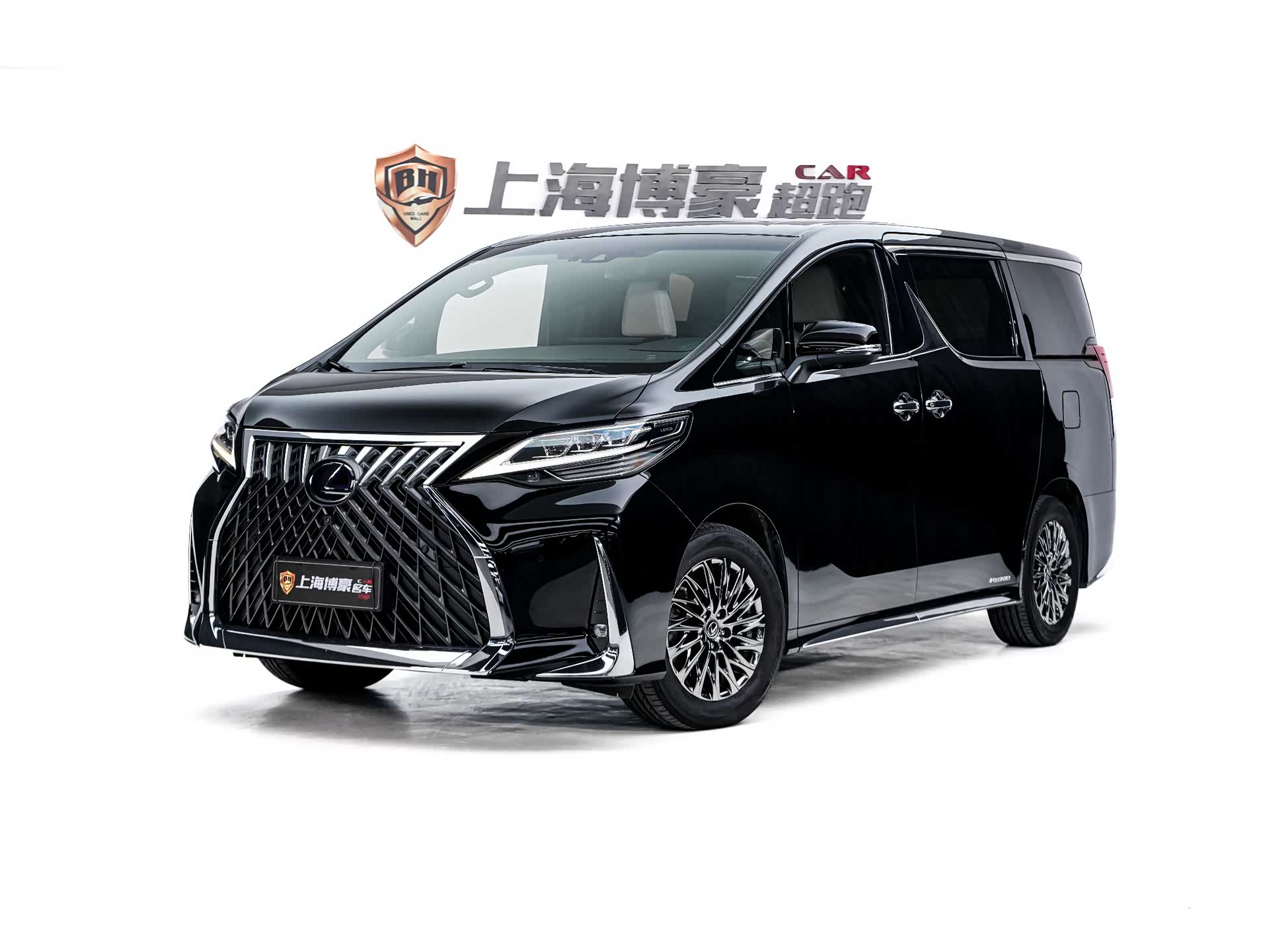 Lexus LM, 2021 1