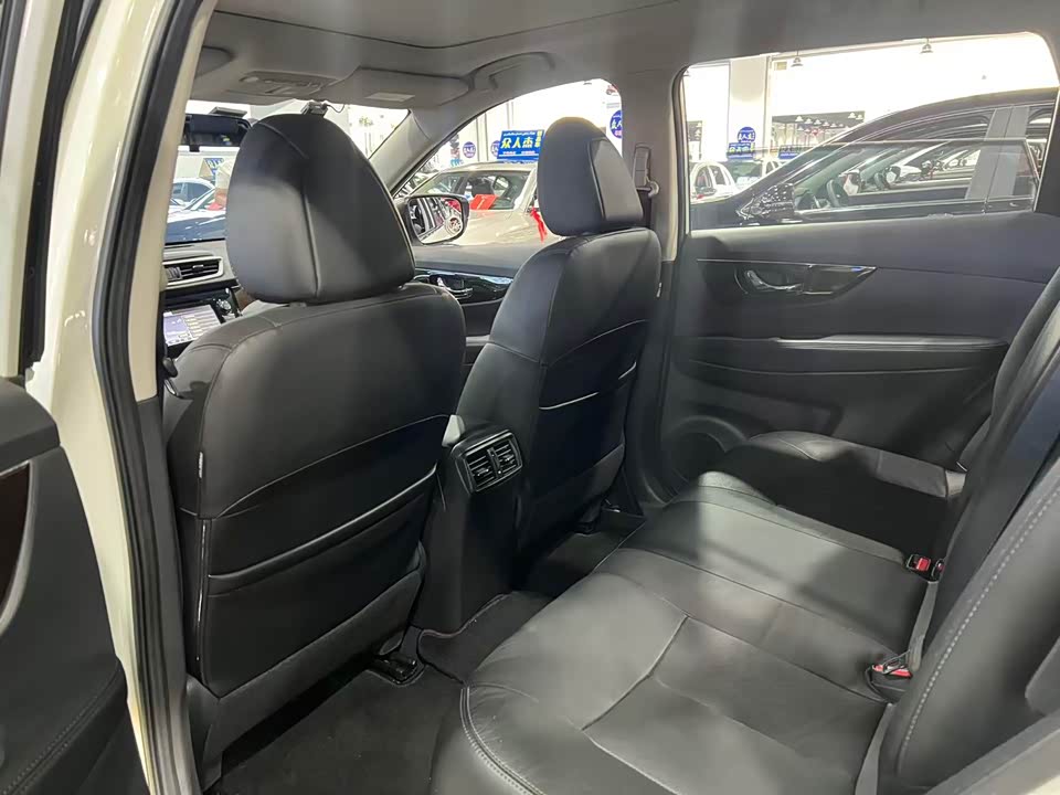 Nissan Qijun Nissan Qijun