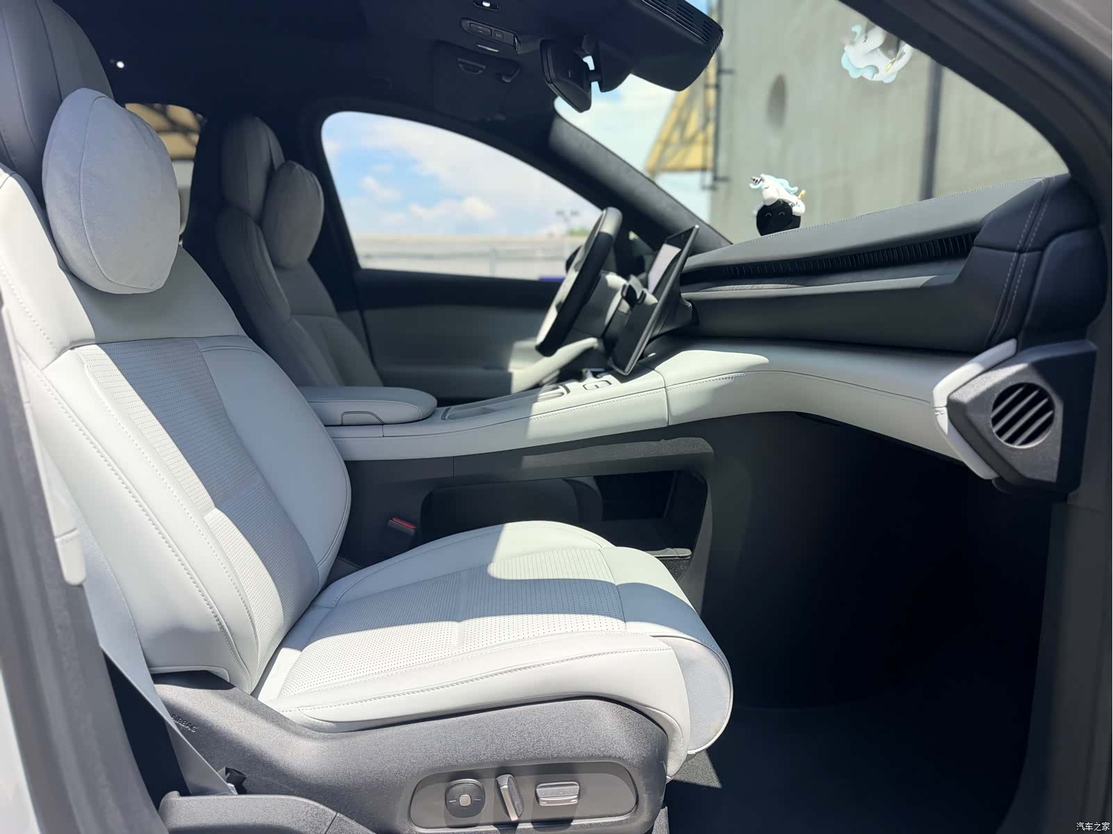 NIO ES6, 2024 20